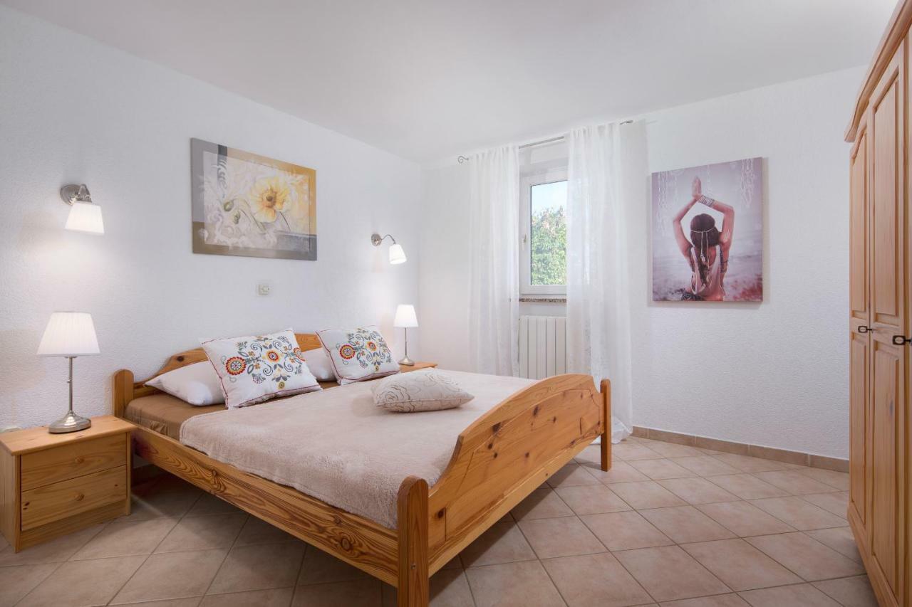 Villa Bella Vista - Apartments Labin  Exterior photo