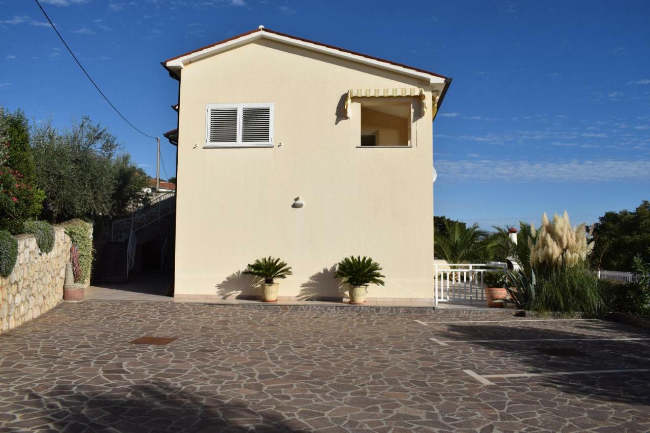 Villa Bella Vista - Apartments Labin  Exterior photo
